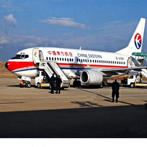 乌兰浩特义勒力特空运公司航空快运业稳步发展的原因是什么？